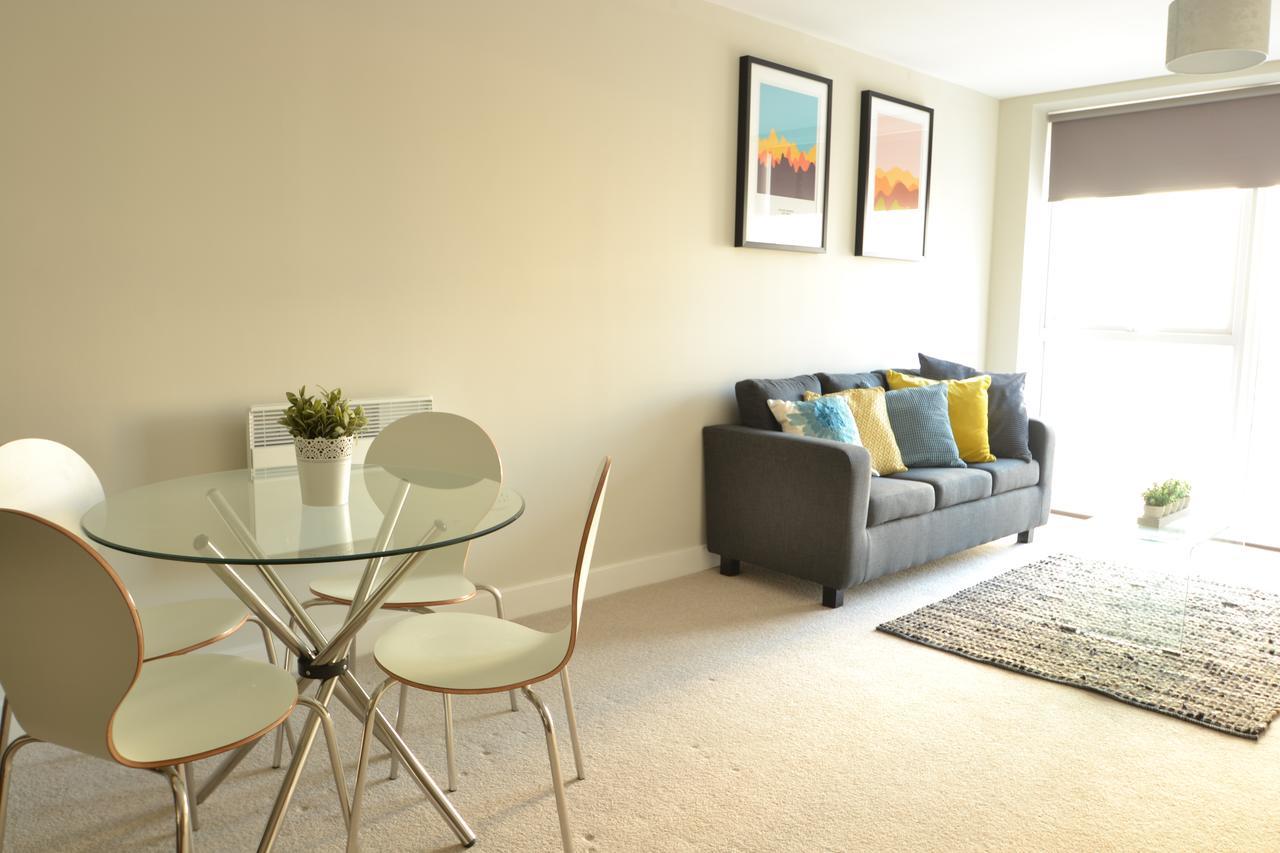 Clarus Living Manchester - Bridgewater Point Apartments Salford (Greater Manchester) Ngoại thất bức ảnh