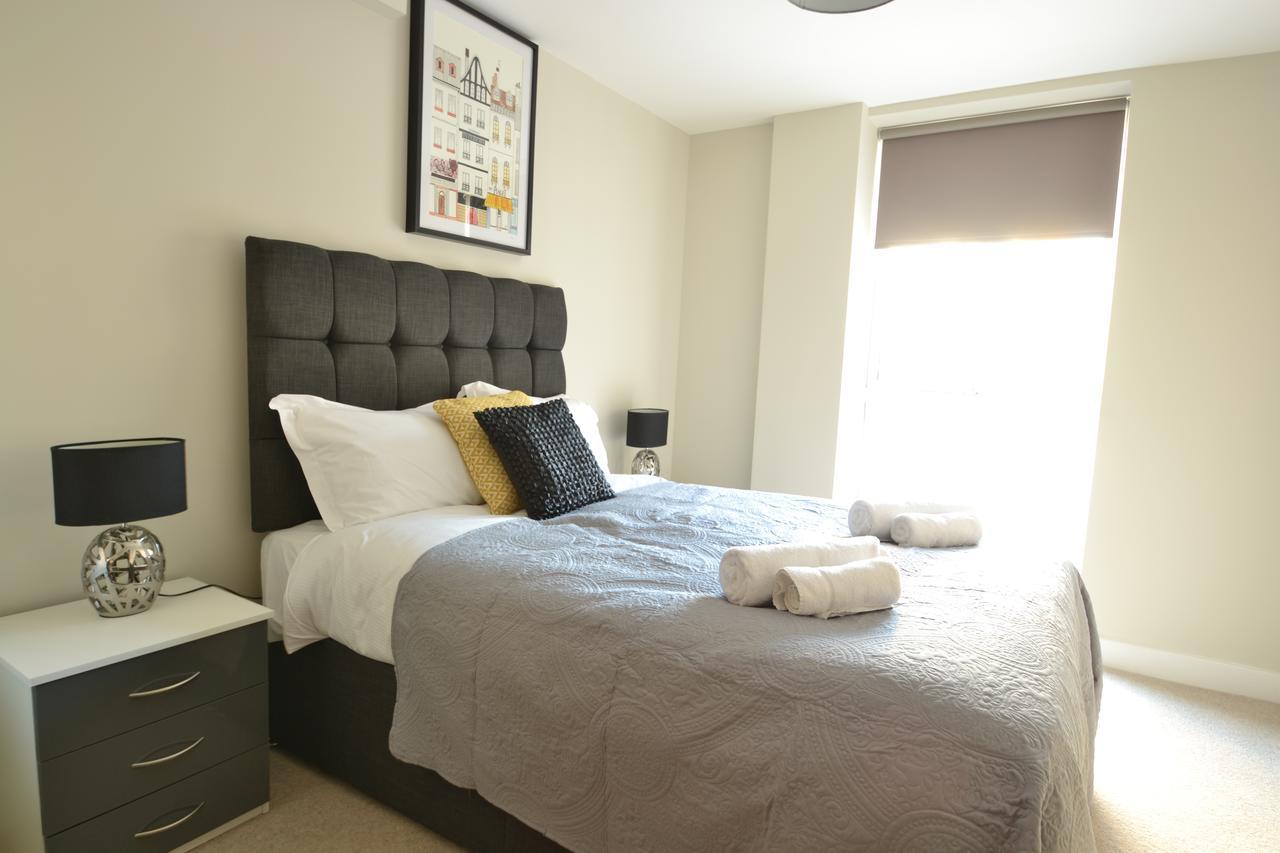 Clarus Living Manchester - Bridgewater Point Apartments Salford (Greater Manchester) Ngoại thất bức ảnh